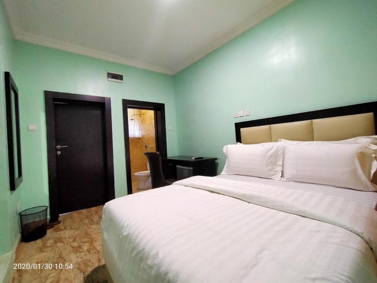 The Beckett Suites Abuja Exteriör bild